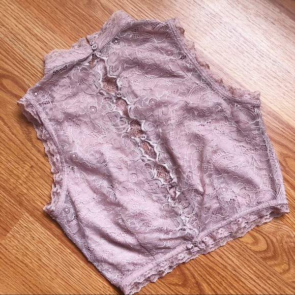 Crop Top - Picture 2 of 4